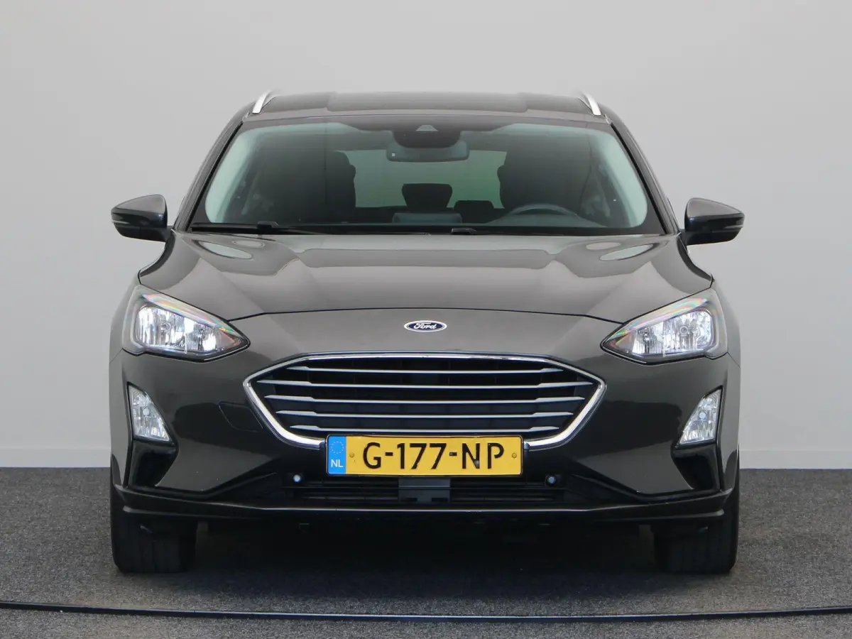1.0 EcoBoost Trend Edition Business | Trekhaak | Climate Control | Stuurverwarming | Stoelverwarming | Voorruitverwarming |