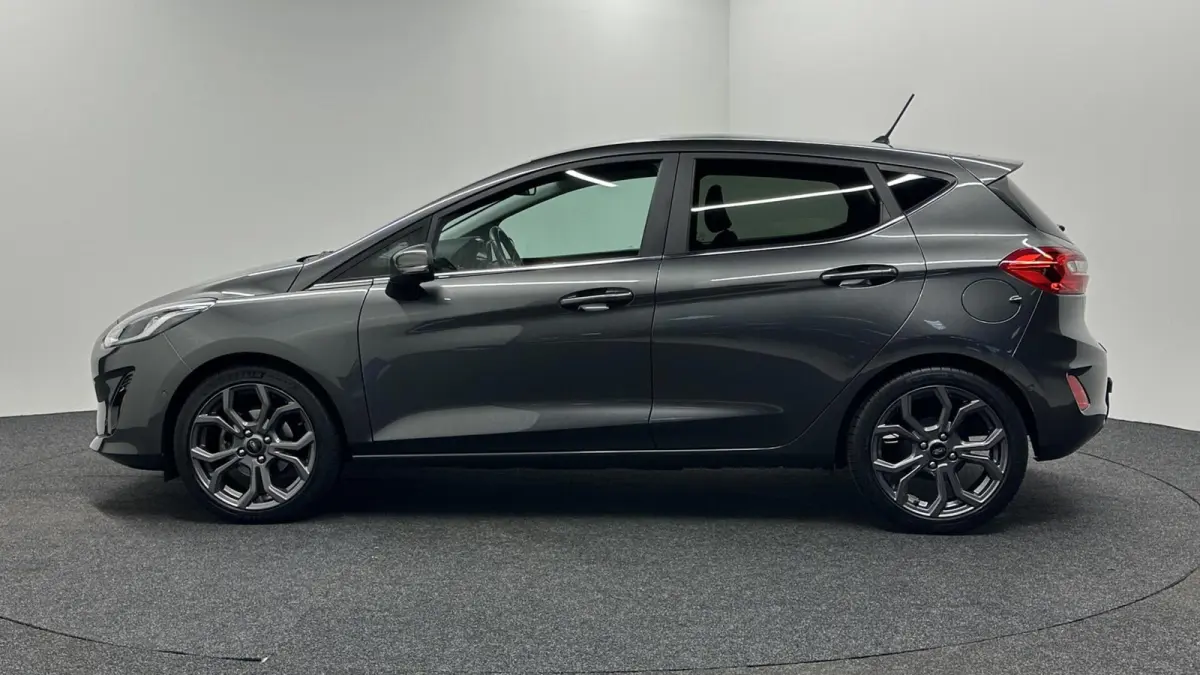 1.0 EcoBoost Titanium TREKHAAK CARPLAY NAVI CRUISE LM ECC 65000KM .