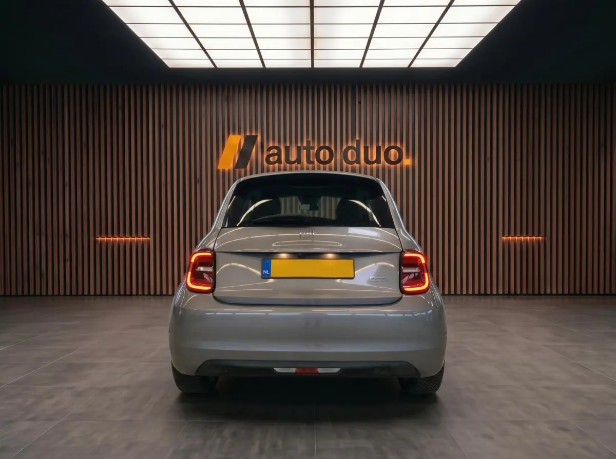 e 42 kWh BTW|CAMERA|Parkeersensoren