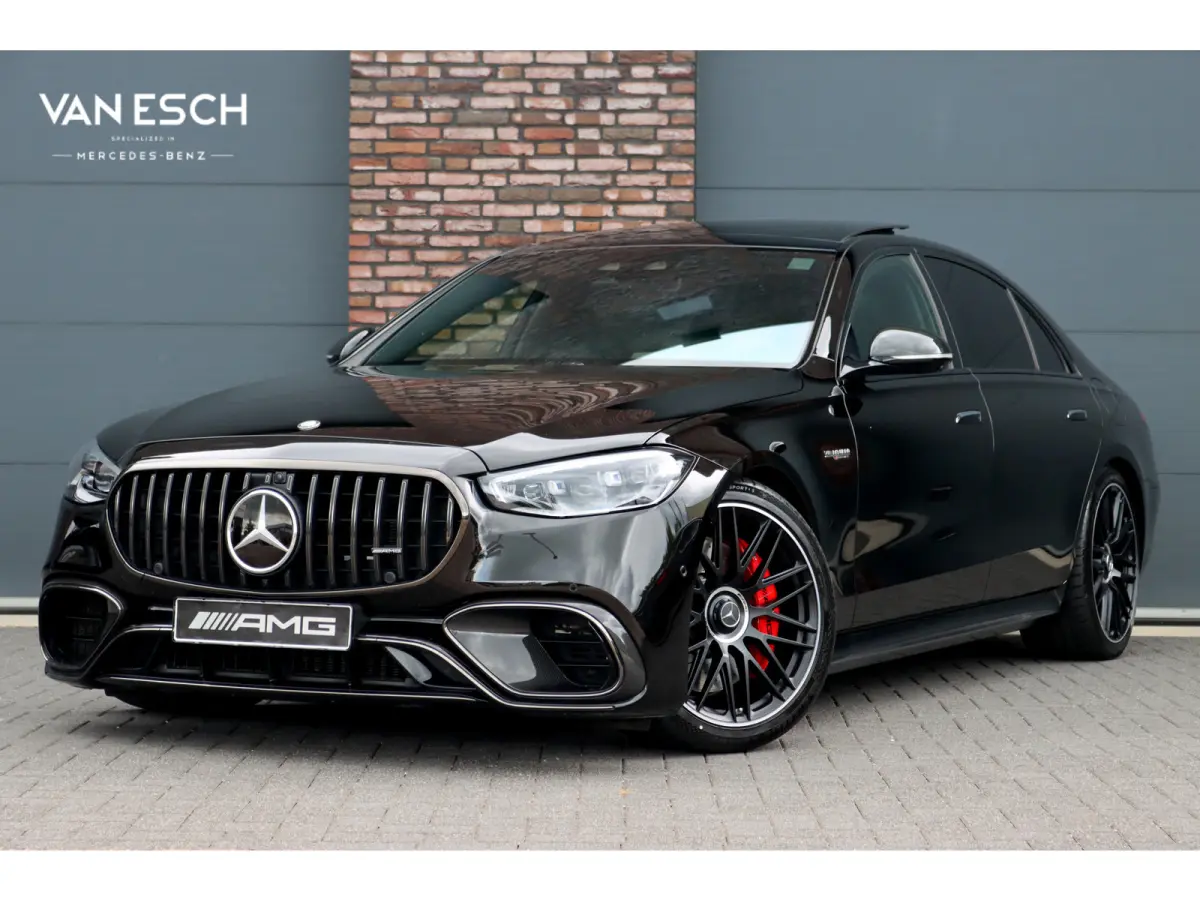 AMG 63 S E Performance | 802pk | Achterasbesturing | Distronic+ | HUD | Chauffeurspakket | Entertainmentpakket Achter | Stoelventilatie V+A | Vlakkenverwarming | Zonweringspakket |
