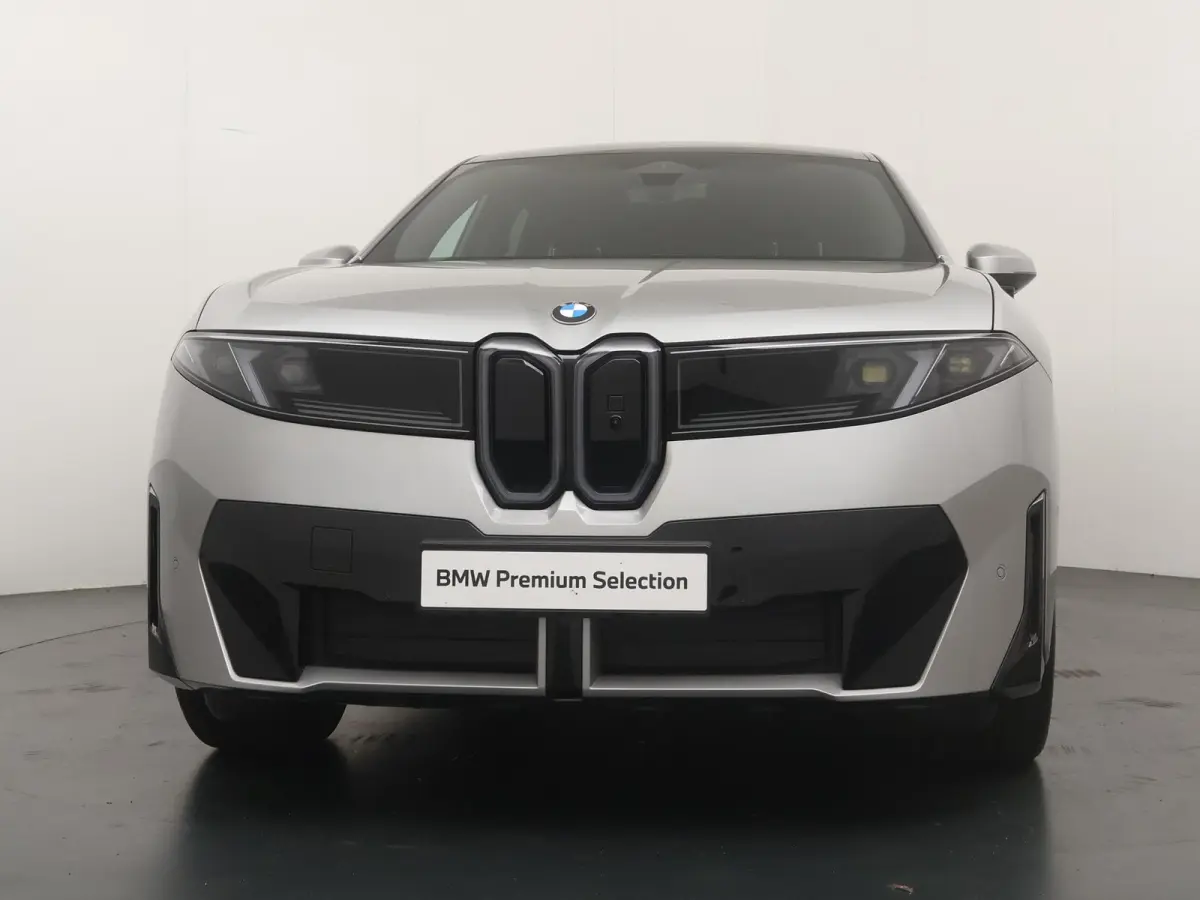 50 xDrive 113 kWh | M-Sport | Innovation Pack | Ionic Glow | Trekhaak | Head-Up | Glazen Dak | Stuurverwarming |