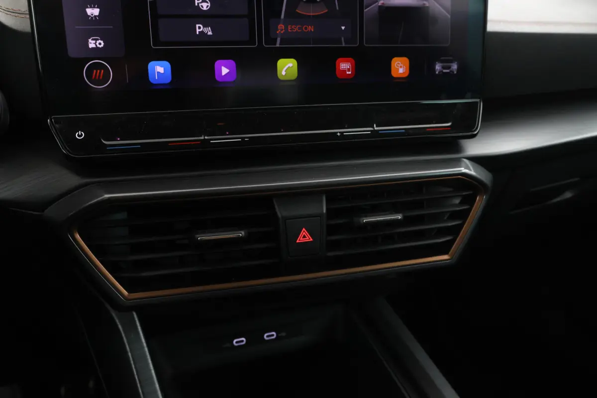 1.4 e-Hybrid VZ Black Edition Panorama, Climate, Digital Dash