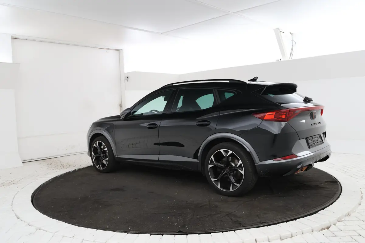 1.4 e-Hybrid VZ Black Edition Panorama, Climate, Digital Dash