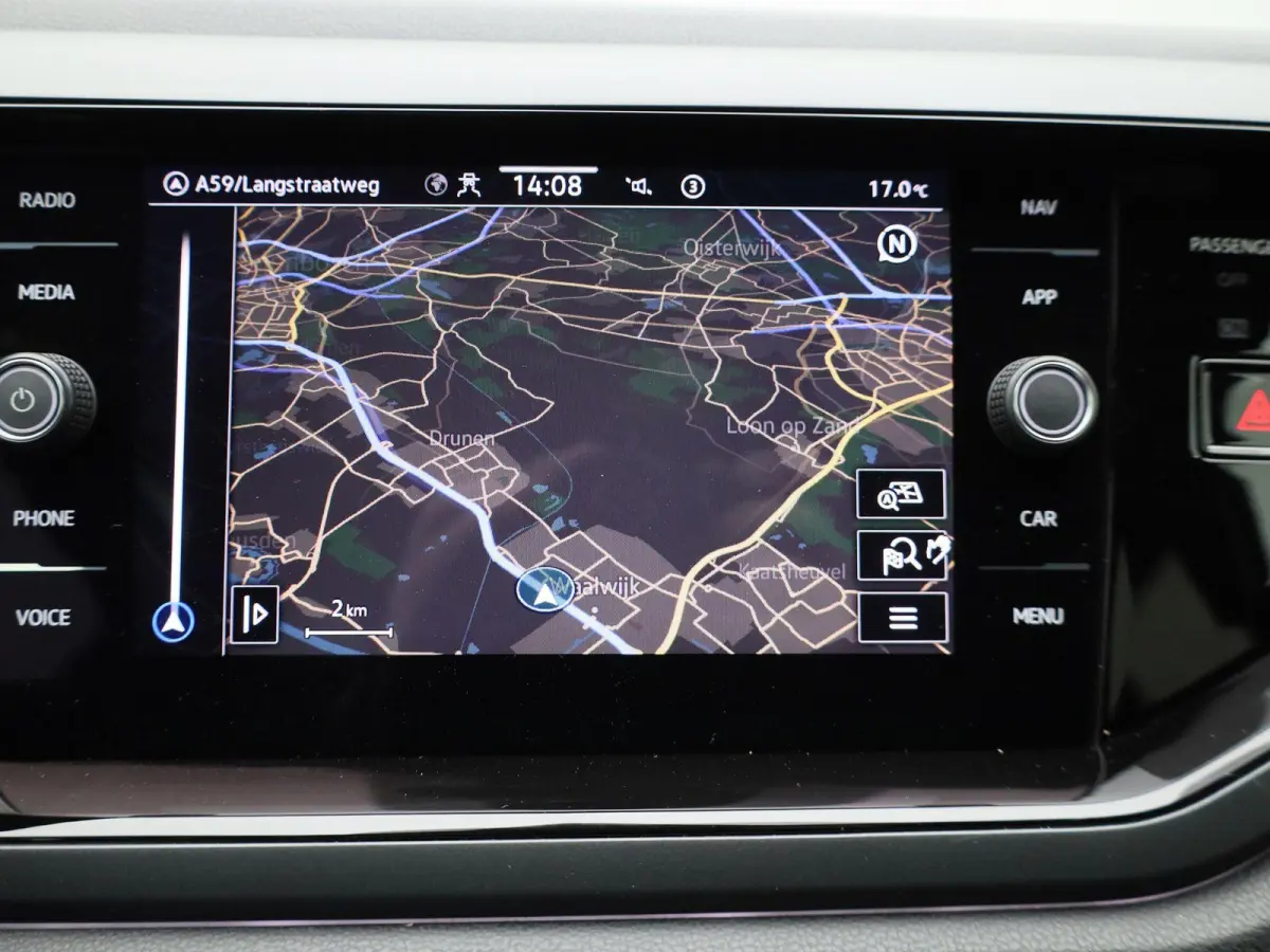 1.0 TSI R-Line 110 PK | R-Line | Automaat | Navigatie | Achteruitrijcamera | Stoelverwarming | Keyless Access | Digital Cockpit Pro | Climate Control | Adaptive Cruise Control |