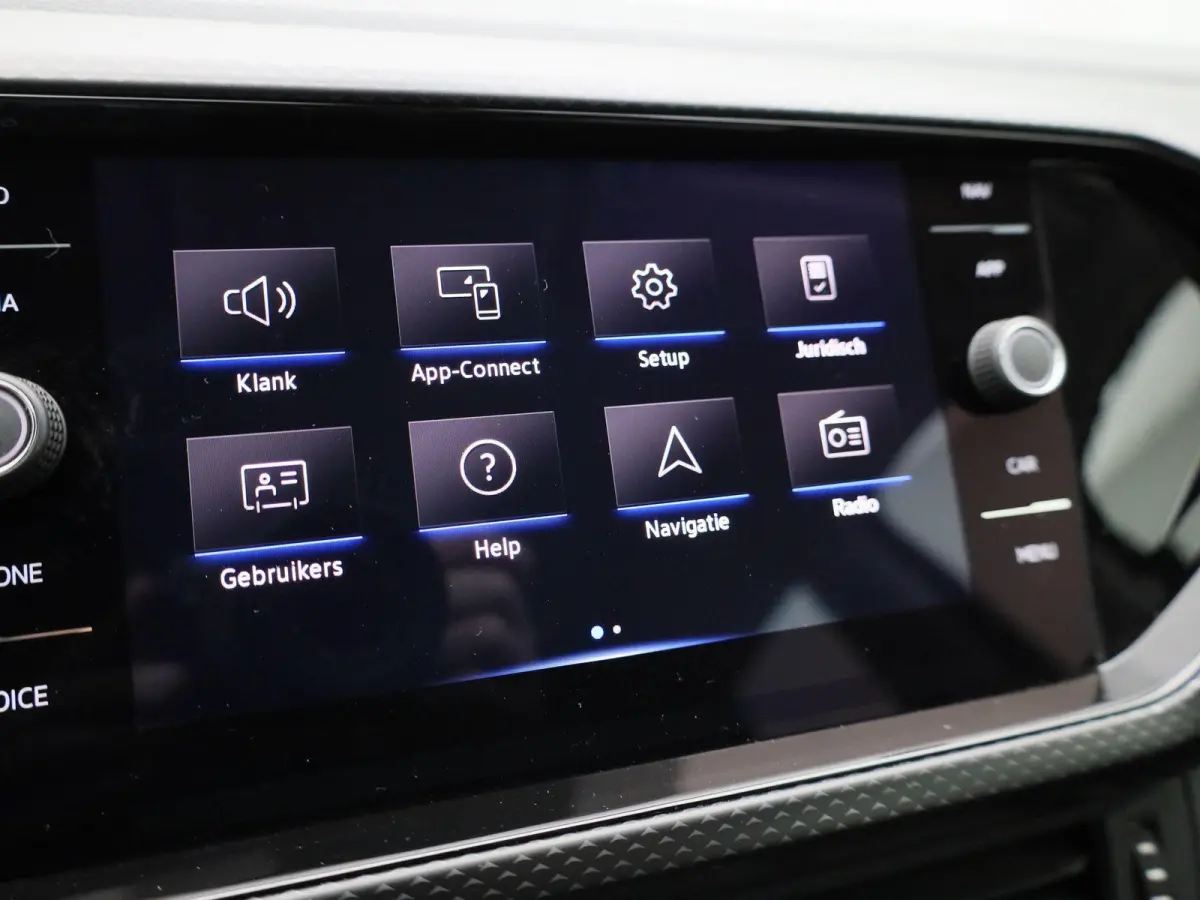 1.0 TSI Life 95 PK | Airco | DAB-Radio | Carplay / Android Auto | Cruise Control