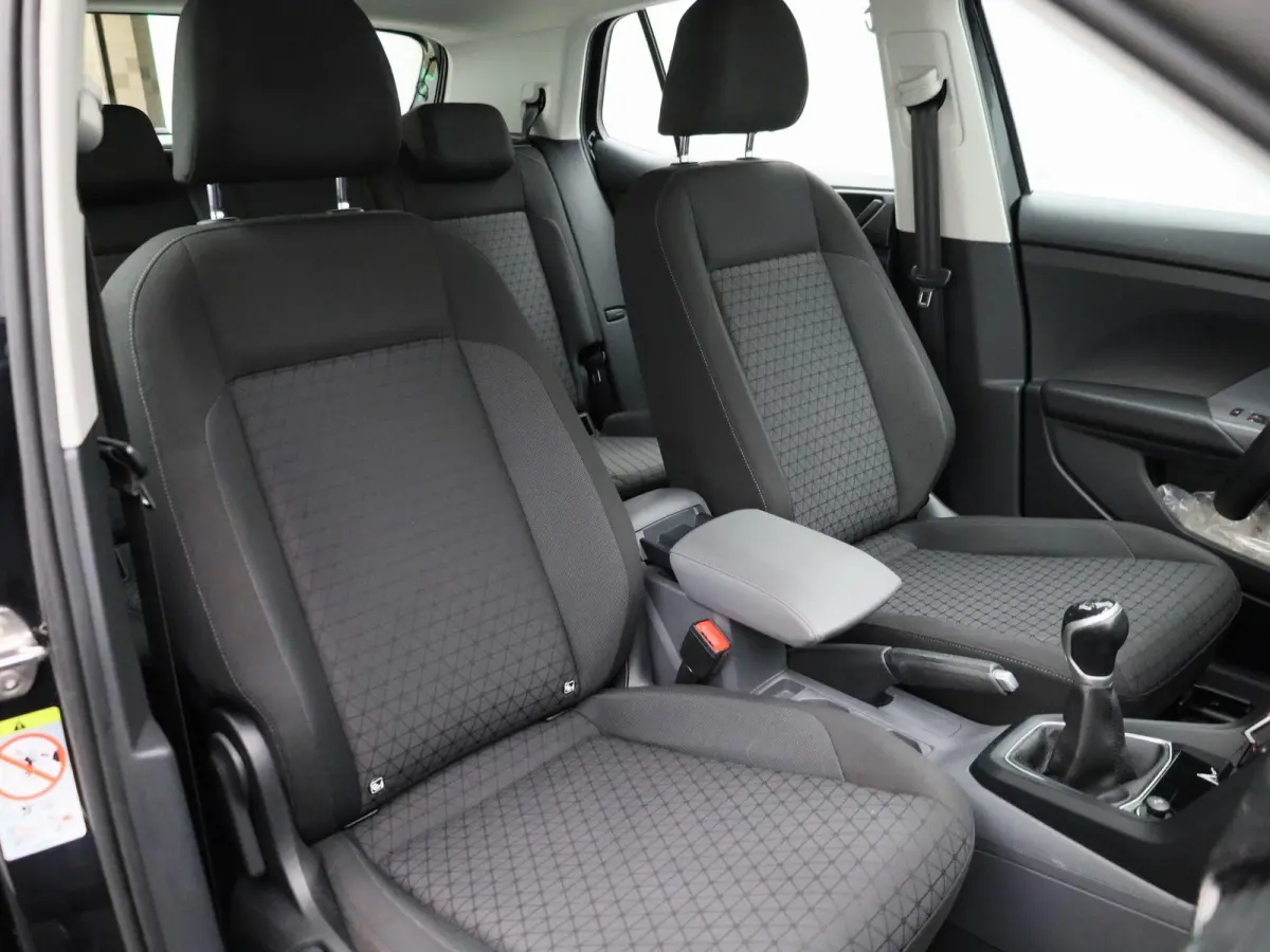 1.0 TSI Life 95 PK | Airco | DAB-Radio | Carplay / Android Auto | Cruise Control