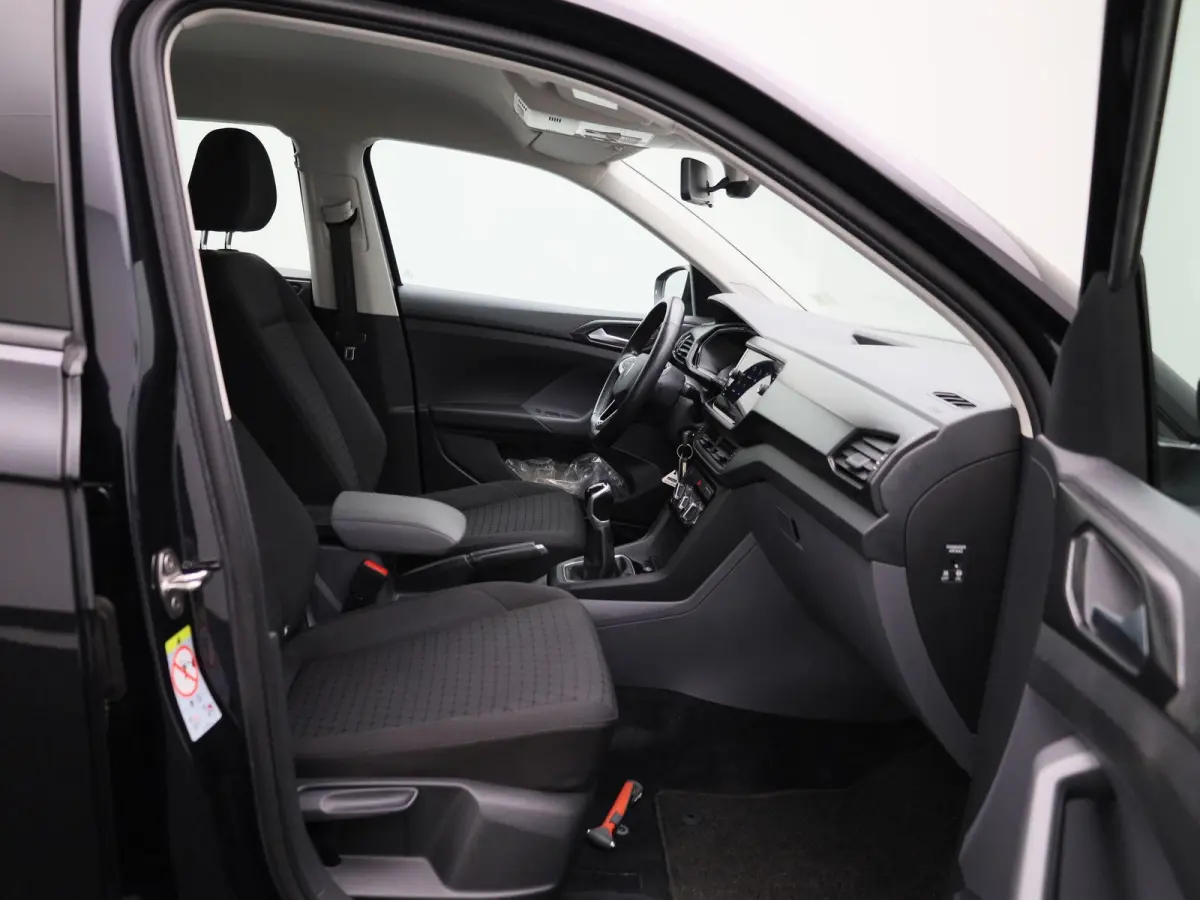 1.0 TSI Life 95 PK | Airco | DAB-Radio | Carplay / Android Auto | Cruise Control