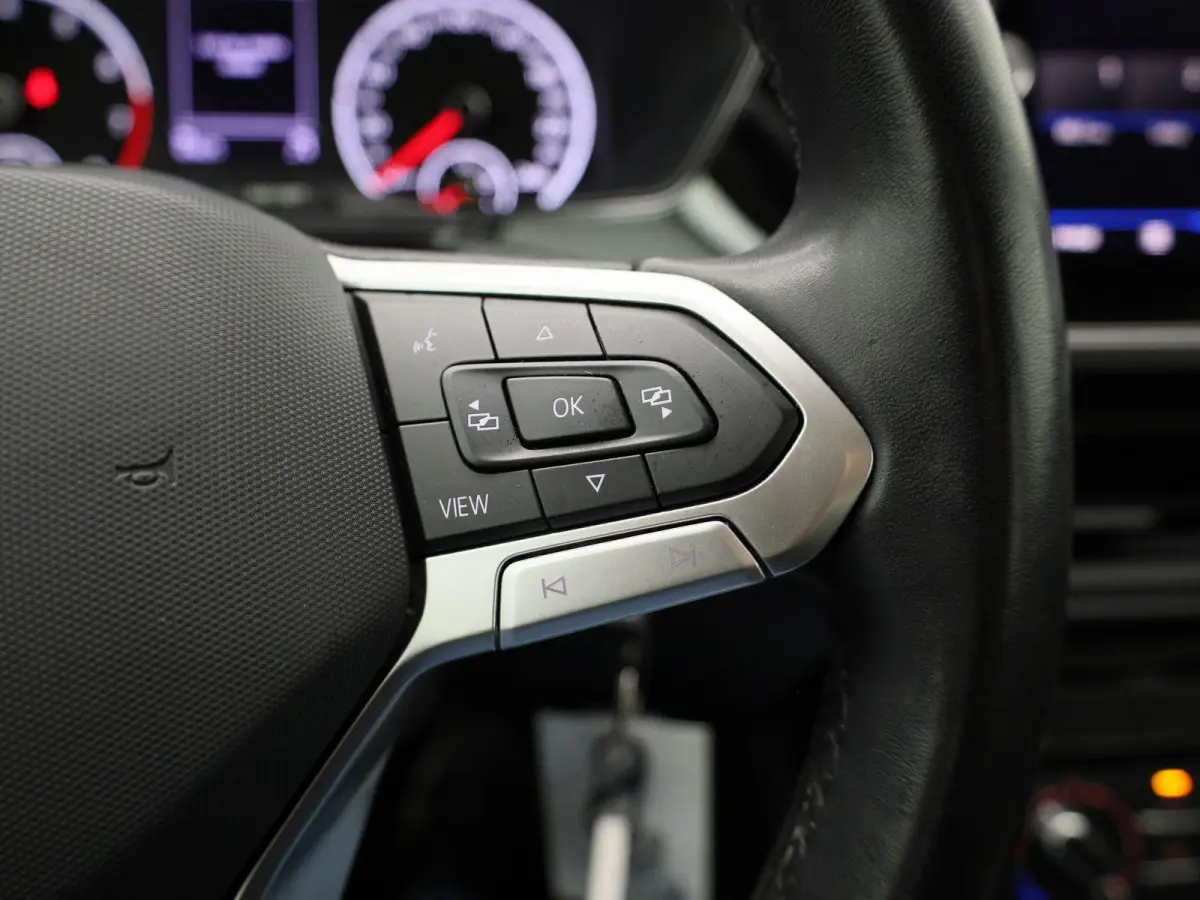1.0 TSI Life 95 PK | Airco | DAB-Radio | Carplay / Android Auto | Cruise Control