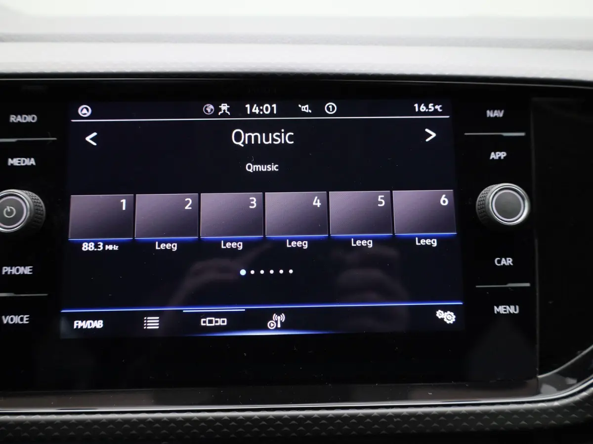 1.0 TSI Life 95 PK | Airco | DAB-Radio | Carplay / Android Auto | Cruise Control