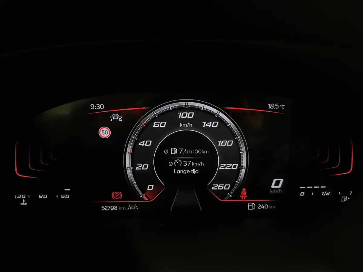 1.5 TSI Style Business Intense CARPLAY NAVI CRUISE LM ECC.
