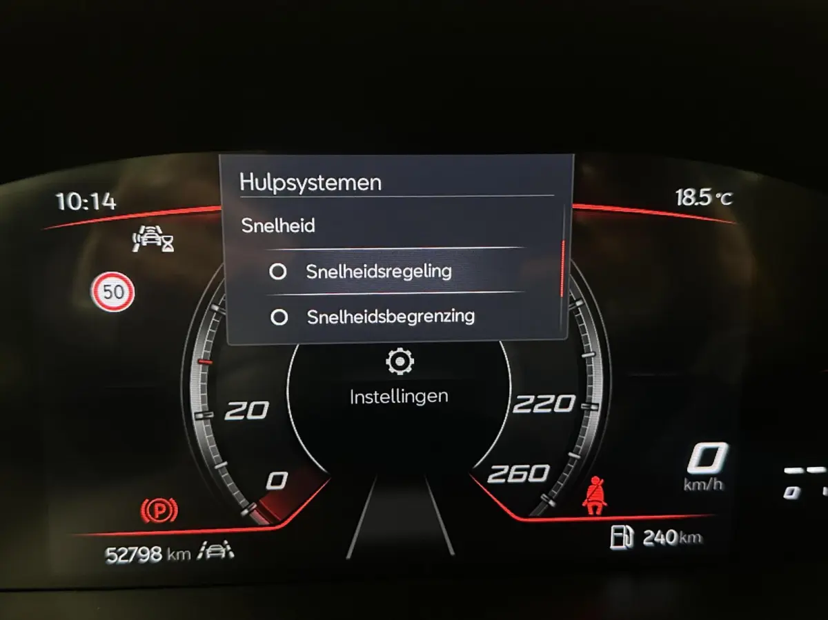 1.5 TSI Style Business Intense CARPLAY NAVI CRUISE LM ECC.