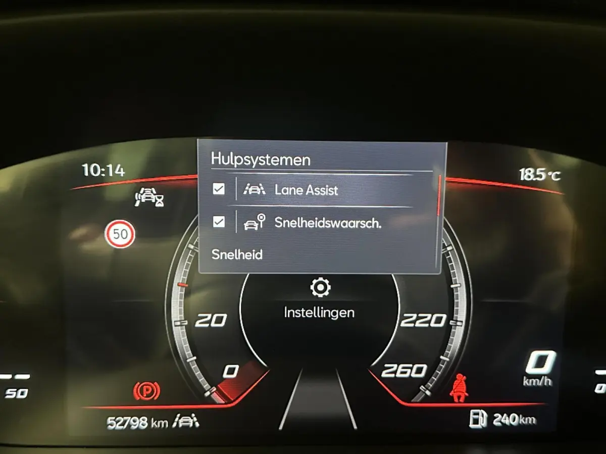 1.5 TSI Style Business Intense CARPLAY NAVI CRUISE LM ECC.