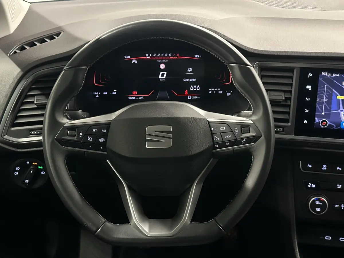 1.5 TSI Style Business Intense CARPLAY NAVI CRUISE LM ECC.