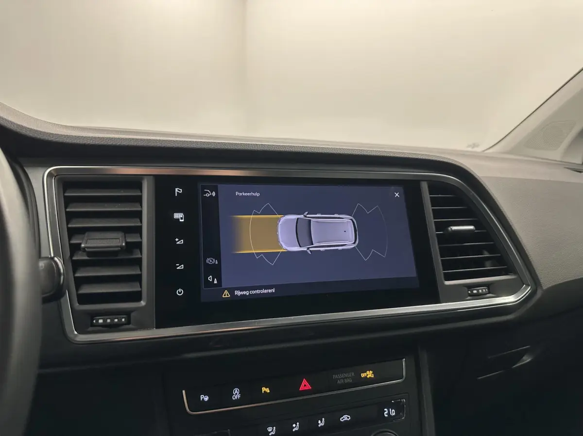 1.5 TSI Style Business Intense CARPLAY NAVI CRUISE LM ECC.