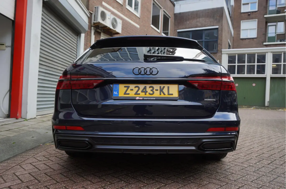 55 TFSI e quattro Pro Line S Competition Aut7 Black Optic Pano | 360 | Trekhaak | B&O | Adaptive + Lane | 20inch | HUD | Softclose |