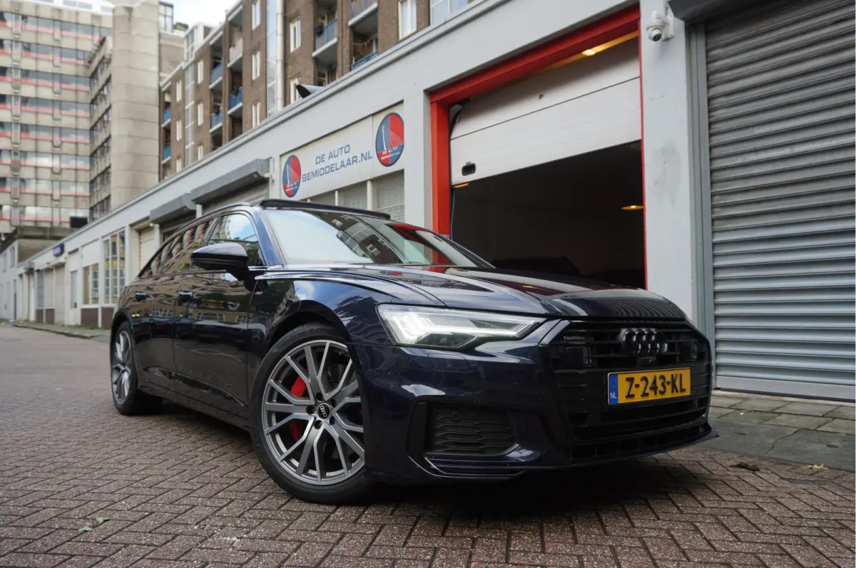 55 TFSI e quattro Pro Line S Competition Aut7 Black Optic Pano | 360 | Trekhaak | B&O | Adaptive + Lane | 20inch | HUD | Softclose |