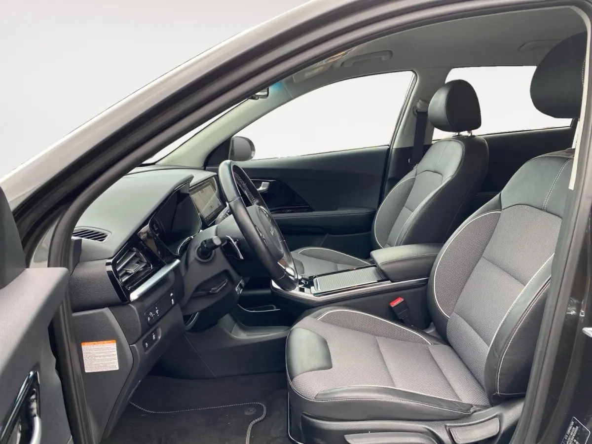 Edition 64 kWh | Navigatie | Climate control | Parkeer camera | Stoel + Stuurverwarming