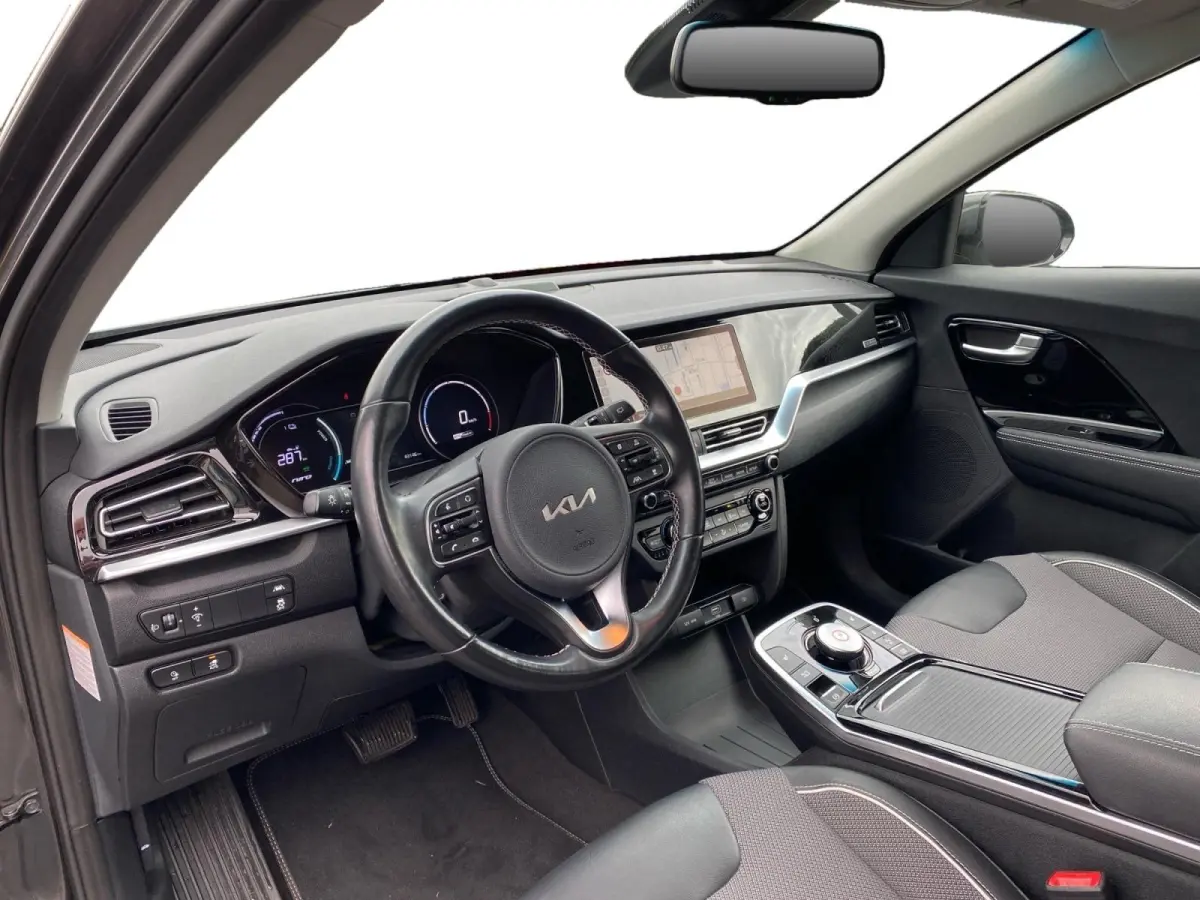 Edition 64 kWh | Navigatie | Climate control | Parkeer camera | Stoel + Stuurverwarming