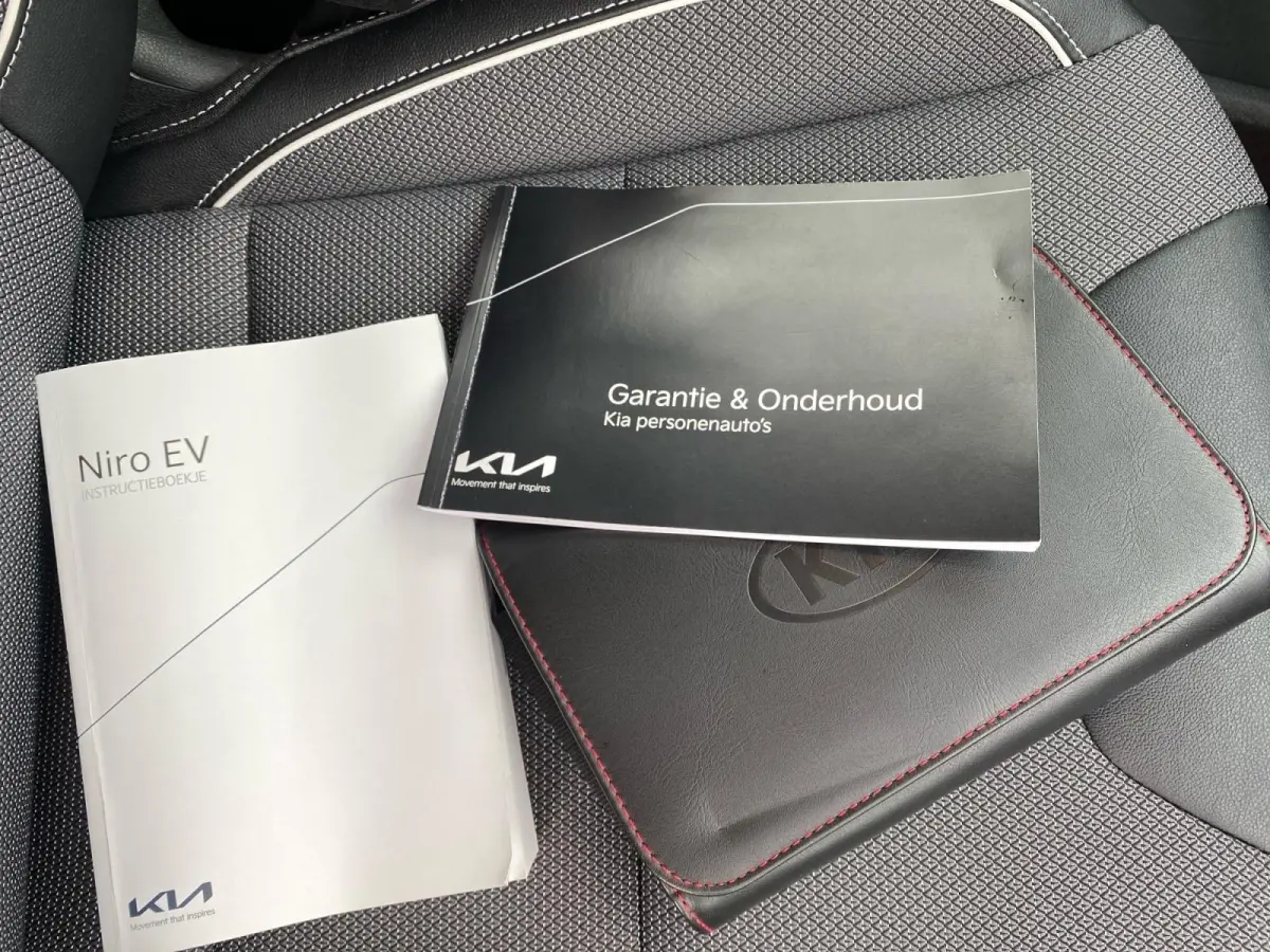 Edition 64 kWh | Navigatie | Climate control | Parkeer camera | Stoel + Stuurverwarming