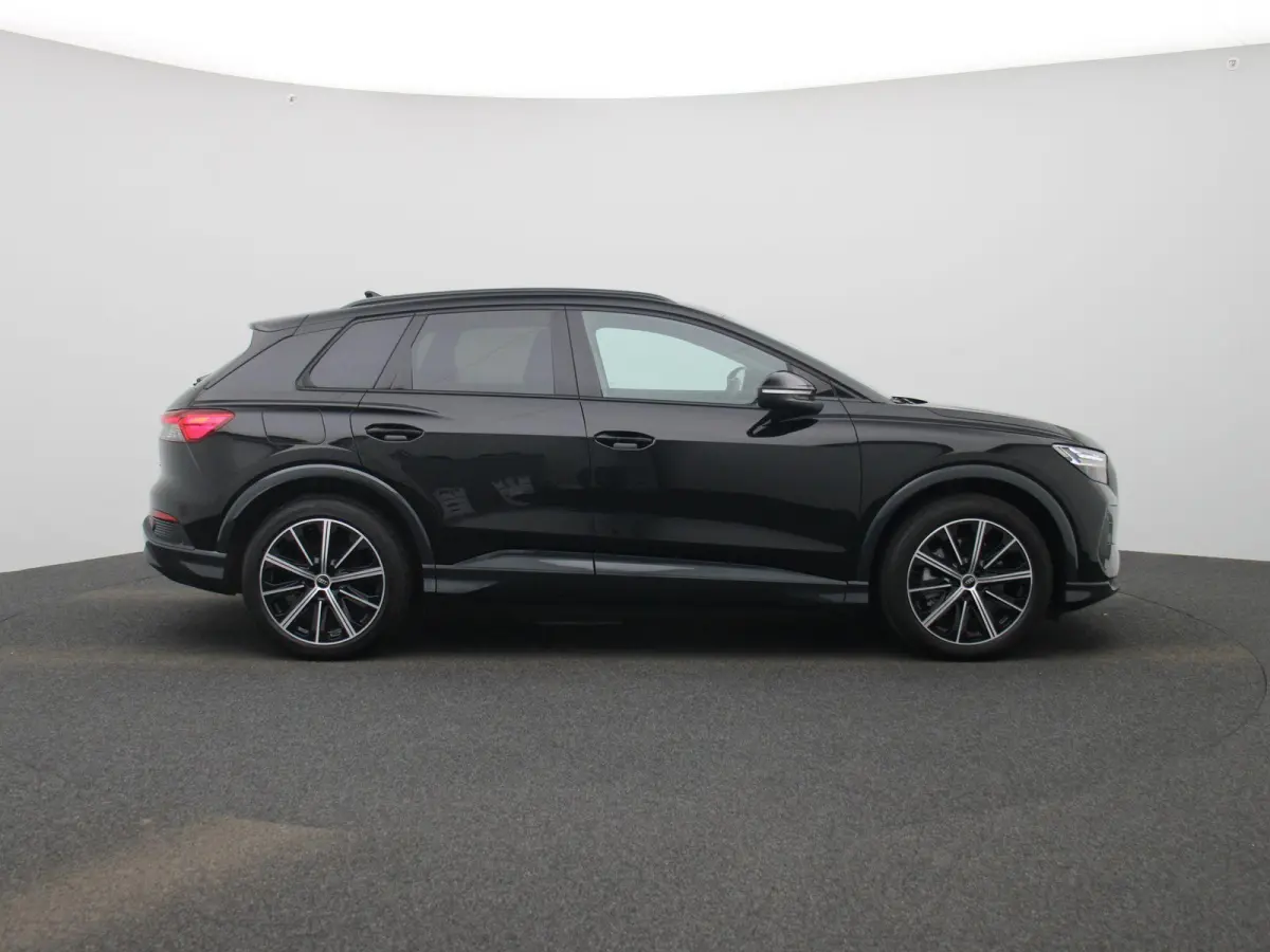 50 quattro Advanced edition 77 kWh 299 PK | Navigatie | Stoel + stuurverwarming | Comfortpakket Plus | Achteruitrijcamera | SONOS Premium geluidsysteem | Optiek Pakket Zwart | Privacy Glass 