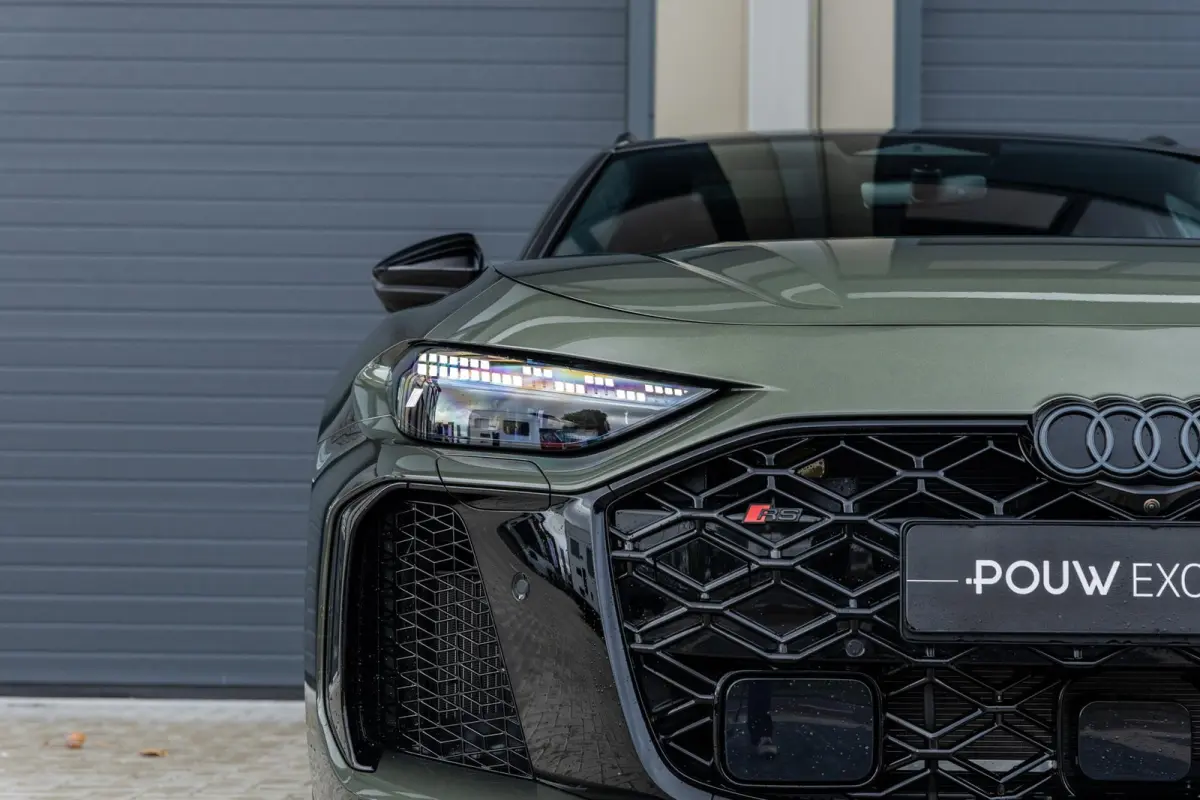 RS 5 Avant 2.9 e-hybrid 639pk quattro | Trekhaak | Audi Sport pakket | Panoramadak | Head-up Display