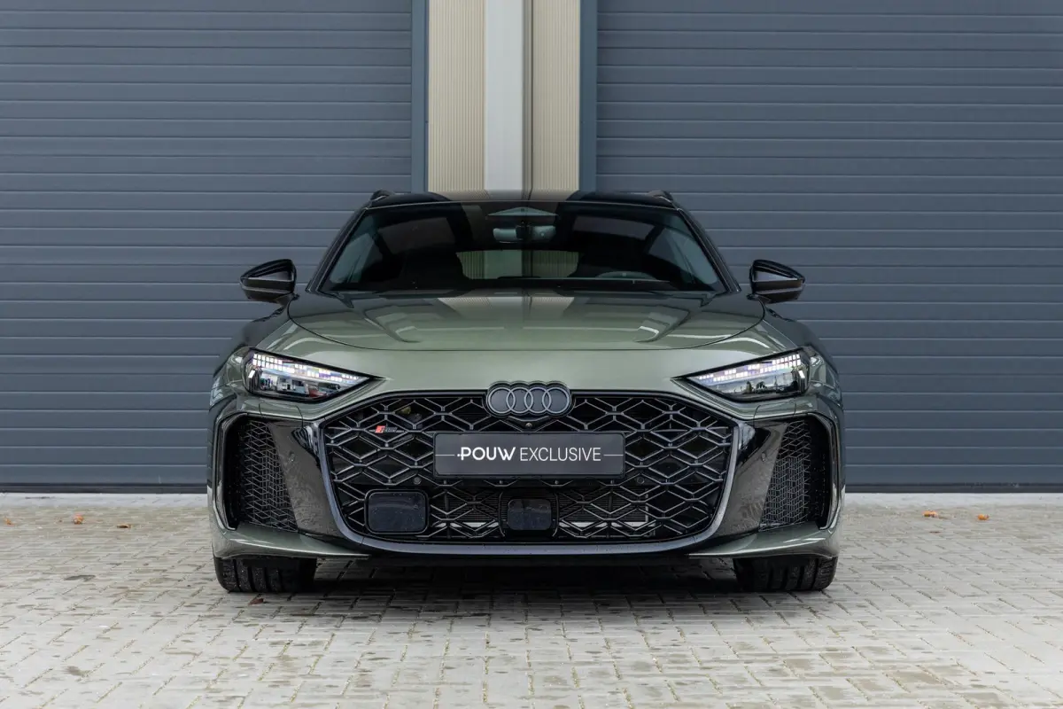 RS 5 Avant 2.9 e-hybrid 639pk quattro | Trekhaak | Audi Sport pakket | Panoramadak | Head-up Display