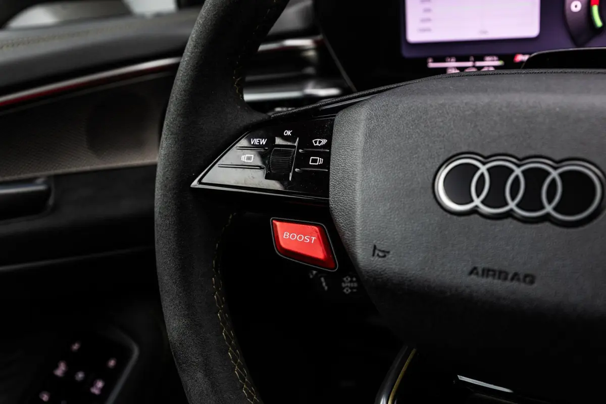RS 5 Avant 2.9 e-hybrid 639pk quattro | Trekhaak | Audi Sport pakket | Panoramadak | Head-up Display