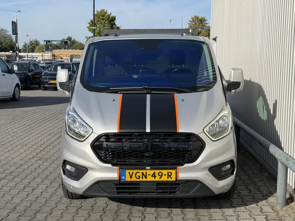 2.0 TDCI L1H1*AUTOM*3PERS*NAVI*CRUISE*HAAK*A/C*TEL