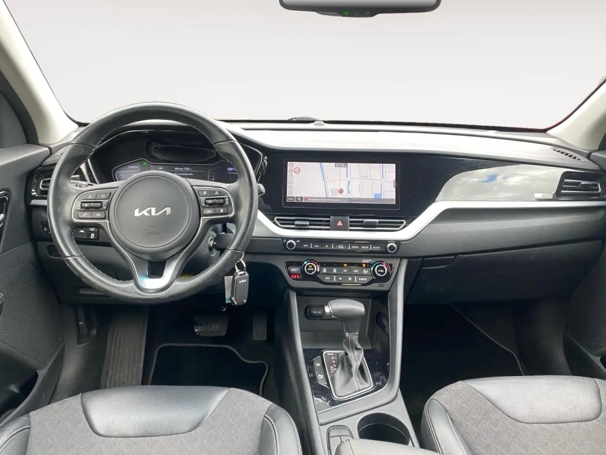 1.6 GDi Hybrid DynamicLine | Navigatie | Climate control | Parkeer camera | Cruise control