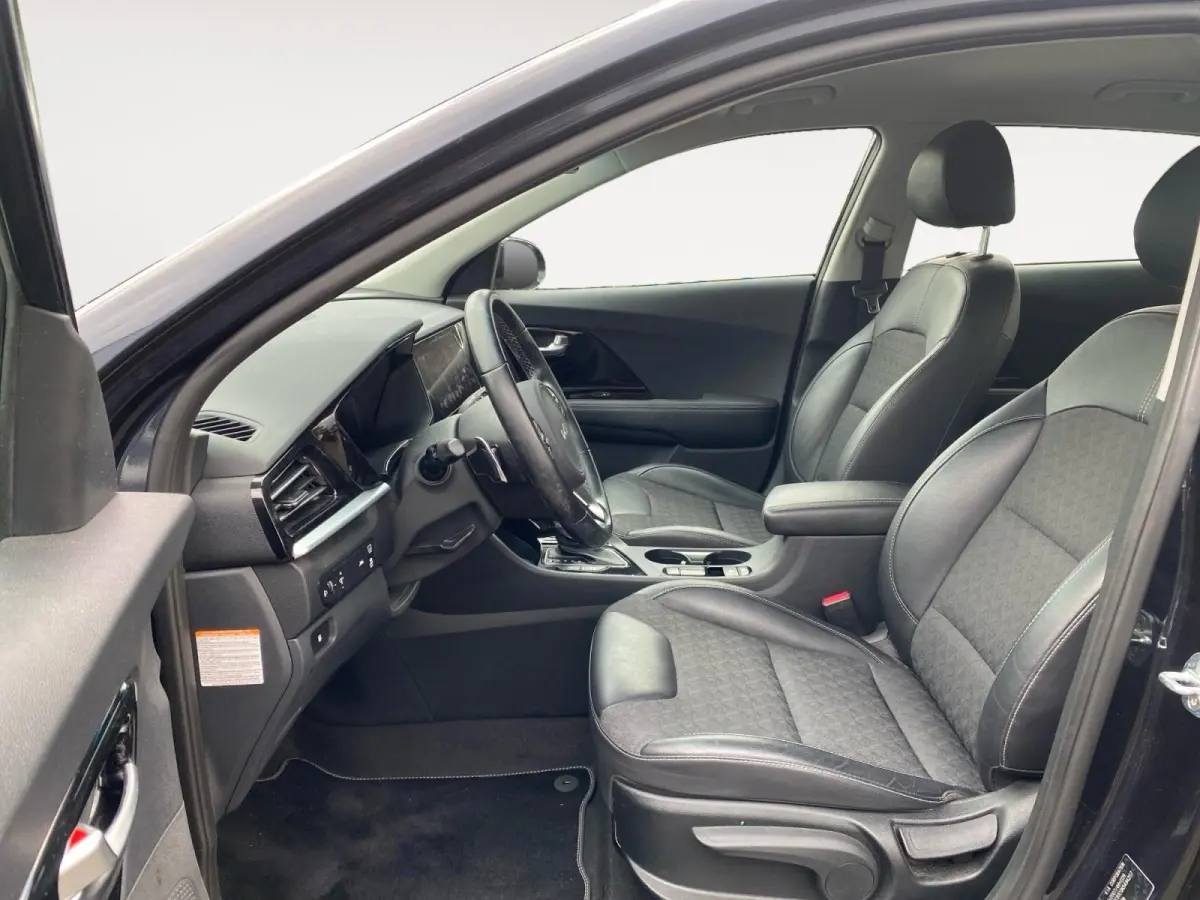 1.6 GDi Hybrid DynamicLine | Navigatie | Climate control | Parkeer camera | Cruise control