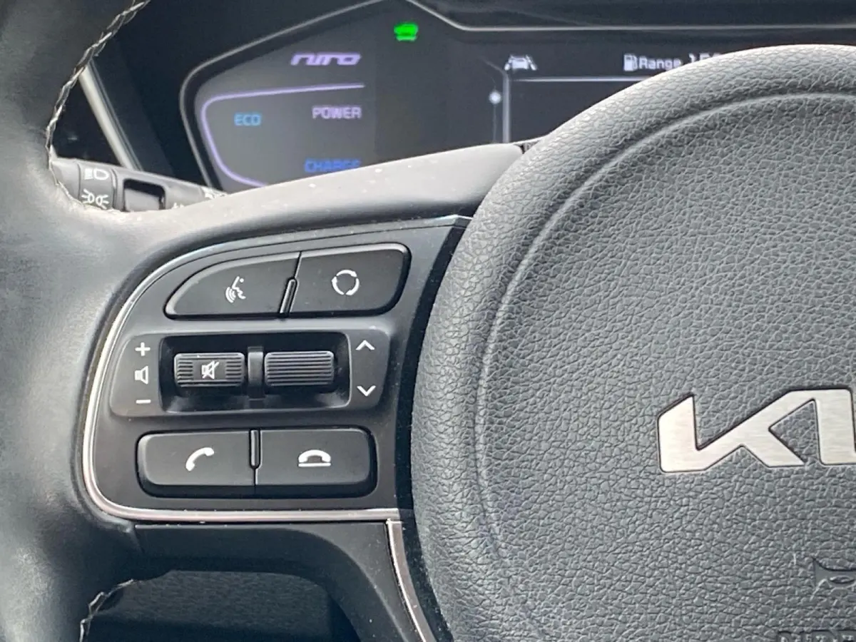 1.6 GDi Hybrid DynamicLine | Navigatie | Climate control | Parkeer camera | Cruise control