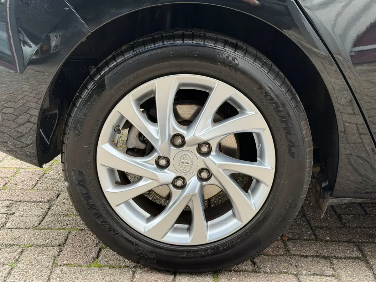 1.2T Dynamic|Navi|Camera|Climate|Cruise|PDC|N.A.P|LMV|Isofix|DealerOnderhouden|LMV|NieuweApk!