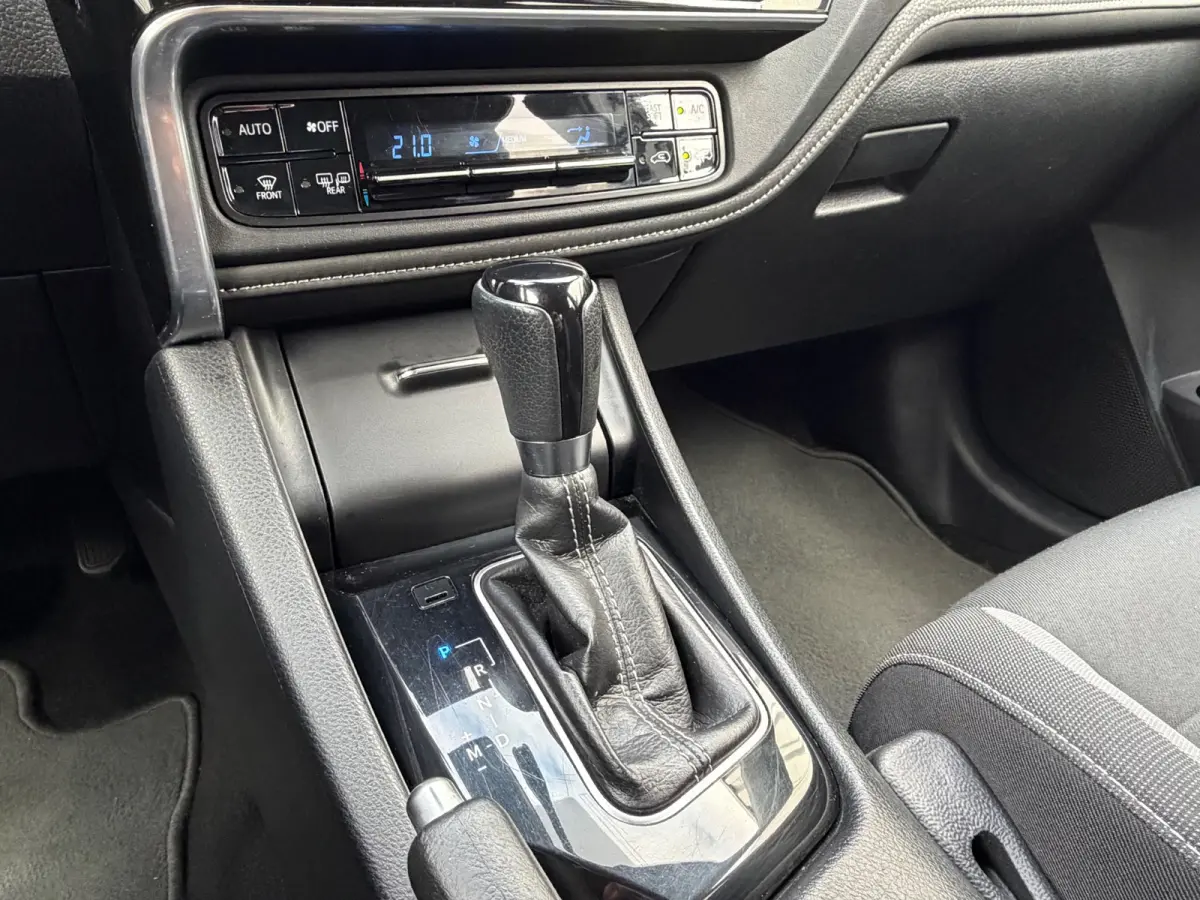 1.2T Dynamic|Navi|Camera|Climate|Cruise|PDC|N.A.P|LMV|Isofix|DealerOnderhouden|LMV|NieuweApk!