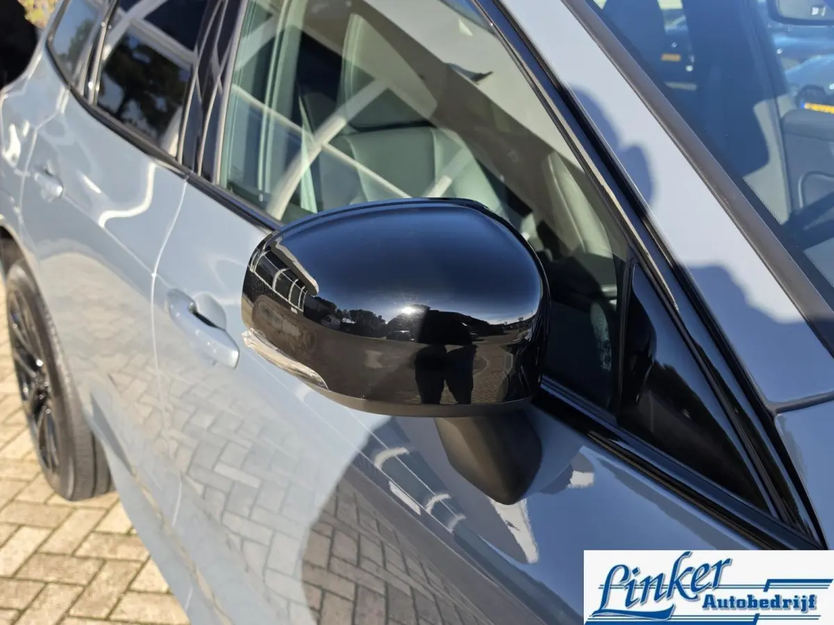 2.0 T8 Plug-in hybrid AWD Plus Dark|PANO|ELEKTR-TREKH|455PK