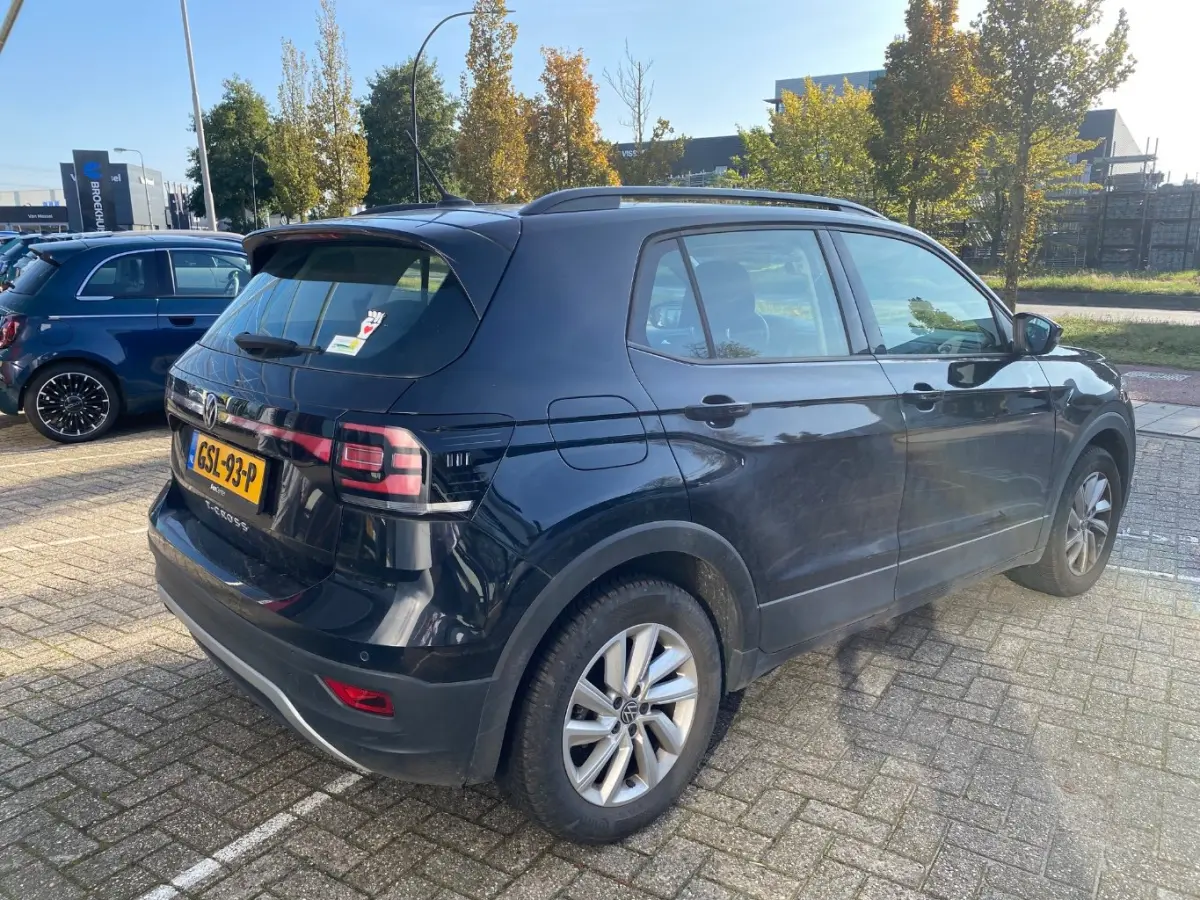 1.0 TSI Style | Achteruitrijcamera | Stoelverwarming | Navi By App | !!