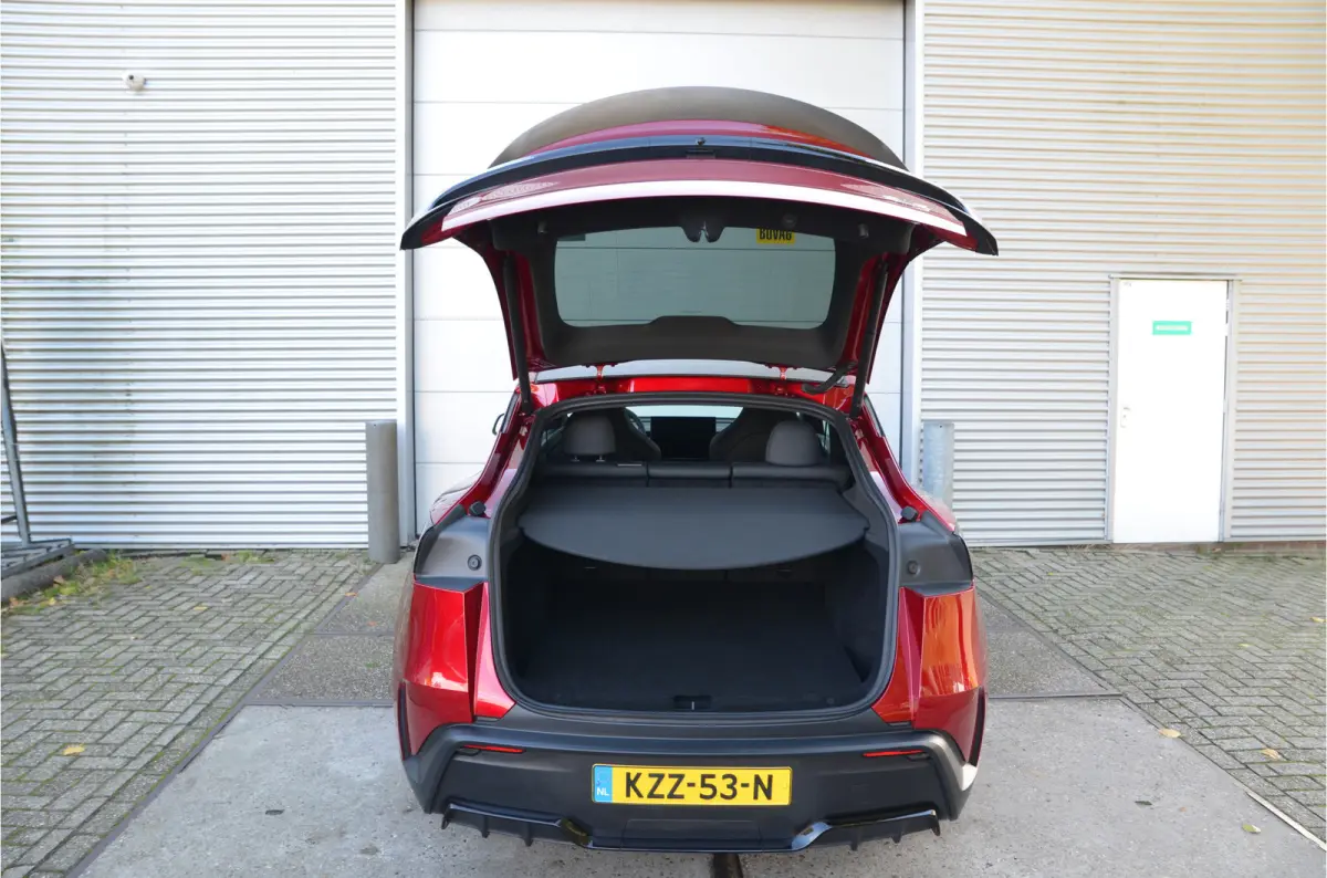 Performance AWD 83 kWh Trekhaak (1.600kg), AutoPilot4.0 (FSD 99,- p/mnd)