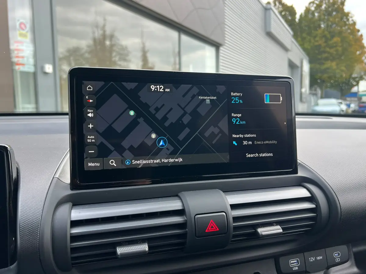 Pulse | Aansluiting USB, eerste zitrij | Actieve rijbaanassistentie (LKA) | Mistlampen LED, achter