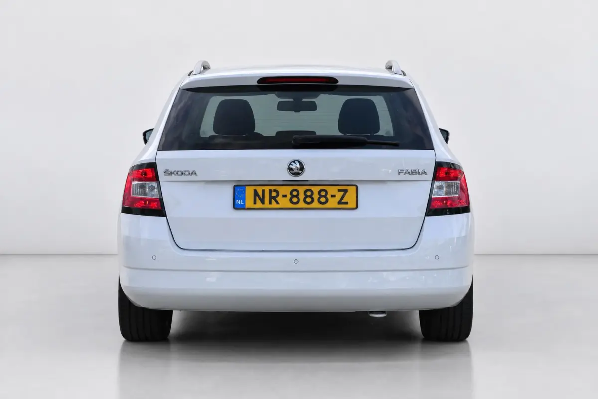 1.2 TSI Drive NAVI PDC AIRCO