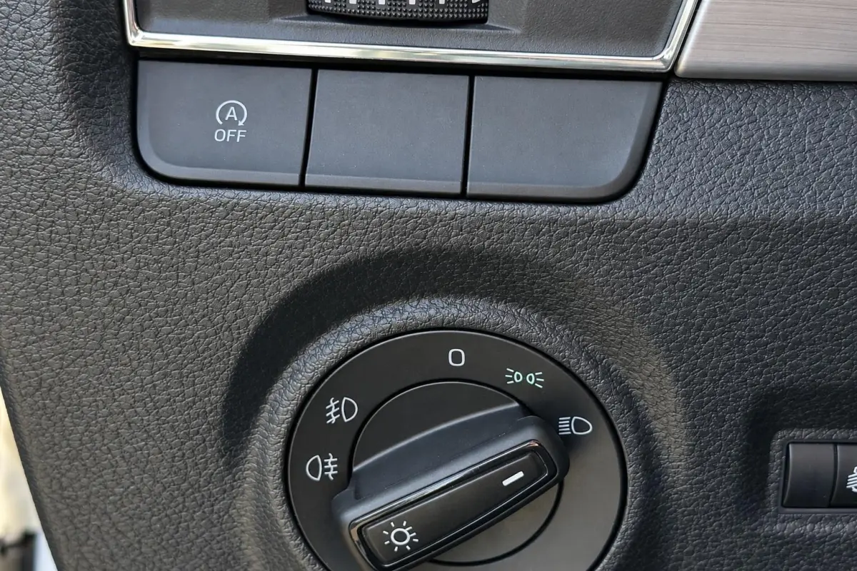 1.2 TSI Drive NAVI PDC AIRCO