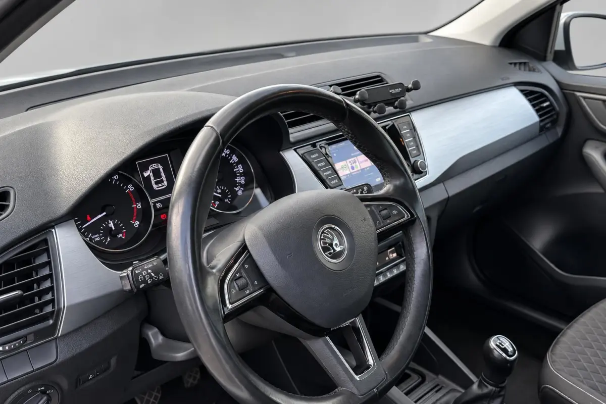 1.2 TSI Drive NAVI PDC AIRCO