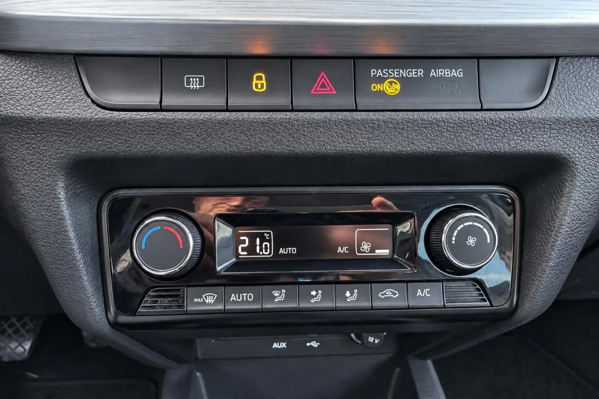 1.2 TSI Drive NAVI PDC AIRCO