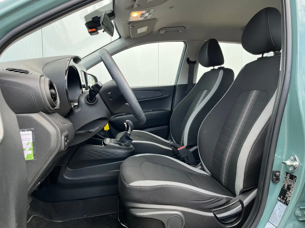 1.0 Comfort Limited | Automaat | Navigatie | Apple Carplay | Android Auto | Airco | Cruise Control |
