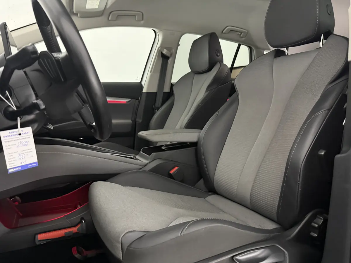 80 82kWh 204PK | Sfeer | Virtual | Camera | Cruise | Carplay | SOH 92% | Trekhaak | Winterpack