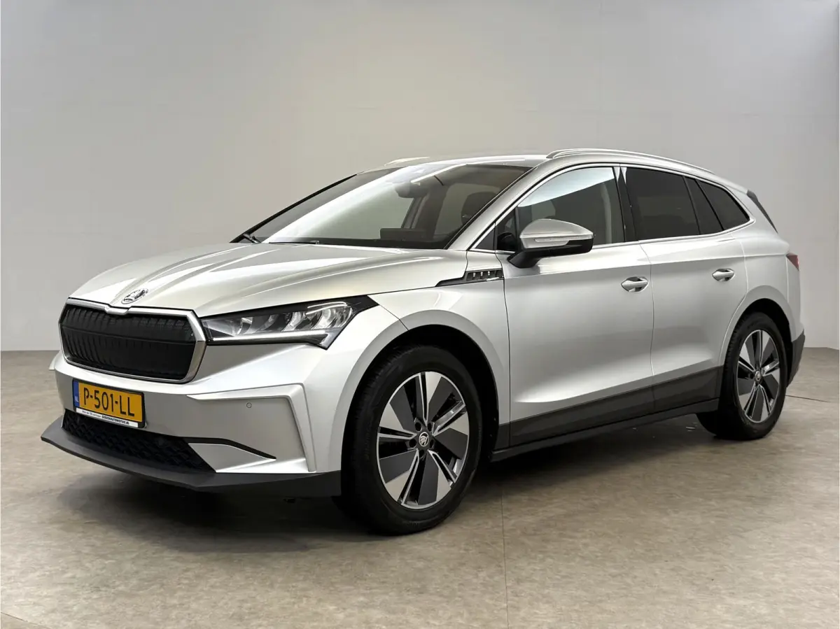 80 82kWh 204PK | Sfeer | Virtual | Camera | Cruise | Carplay | SOH 92% | Trekhaak | Winterpack