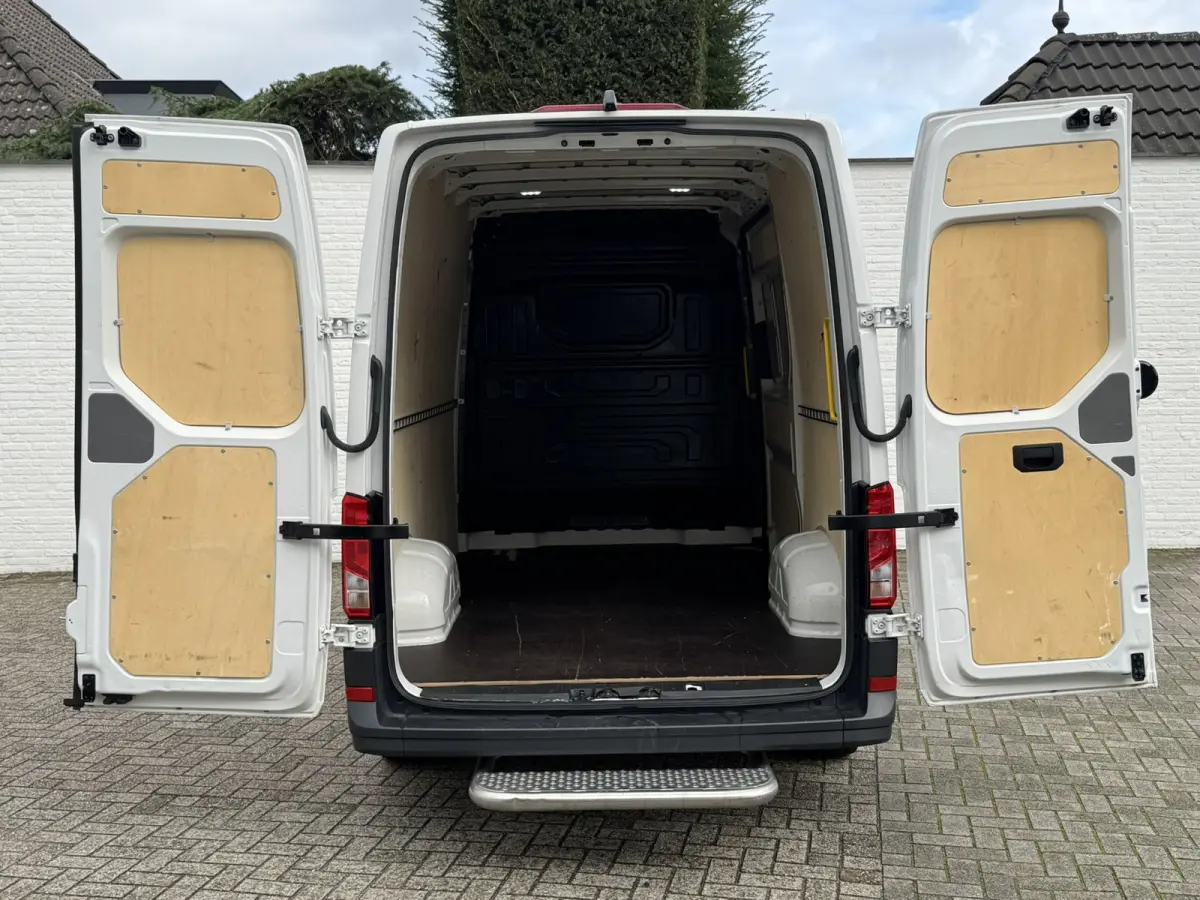35 2.0 TDI L3H3 RWD Camera Carplay Cruise Navigatie Laadruimte betimmert