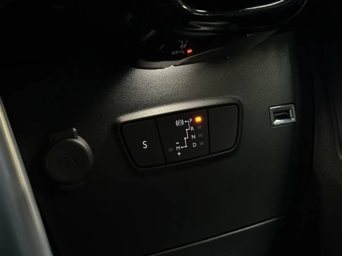 1.2 PureTech S&S Shine | Automaat | Camera | Riem v.v.