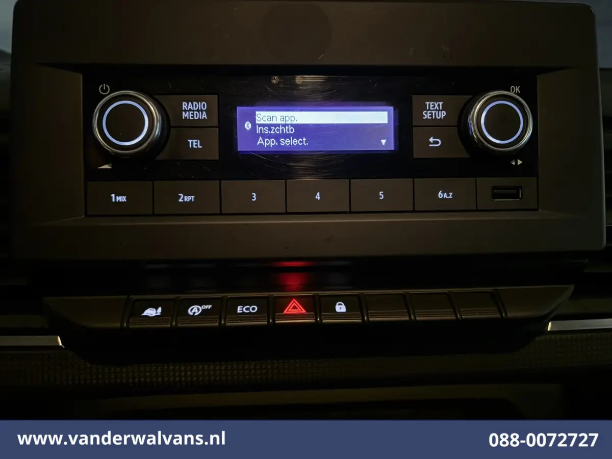 2.0 dCi 131pk L2H1 Euro6 Airco | LED | Cruisecontrol | 2500kg Trekhaak | Bijrijdersbank
