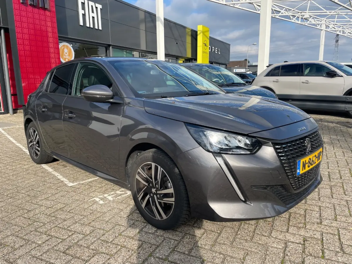 1.2 PureTech Allure | Navigatie | Climate Control | Parkeersensoren | Cruise Control |