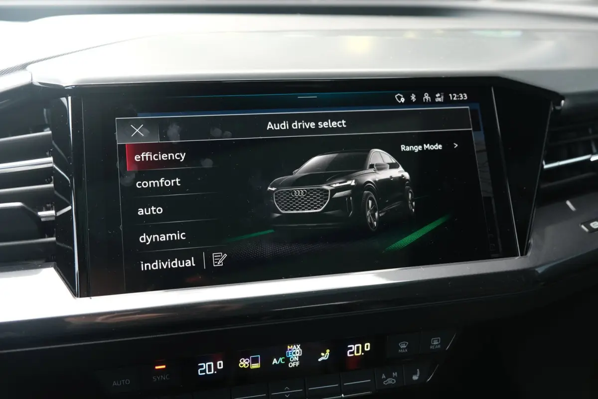 50 quattro 2x S-line 77 kWh 299pk RS-leer Pano Full option