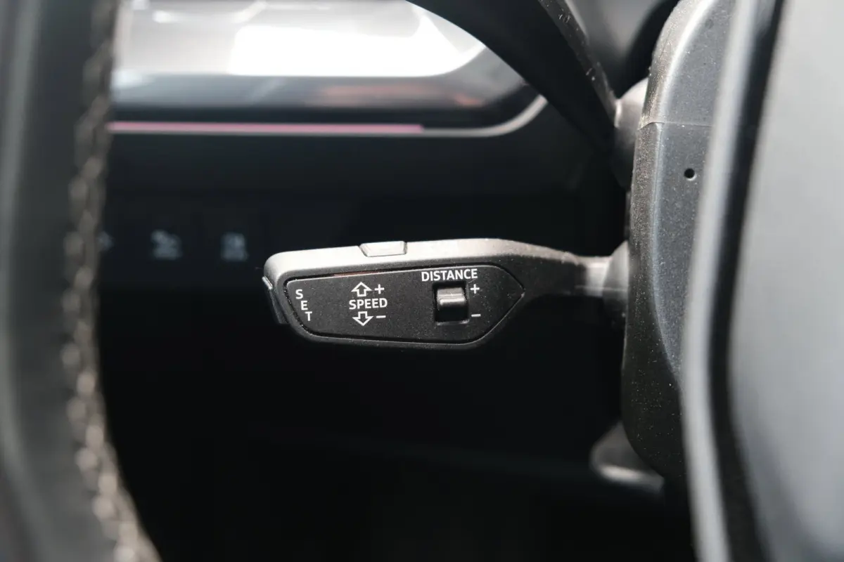 50 quattro 2x S-line 77 kWh 299pk RS-leer Pano Full option